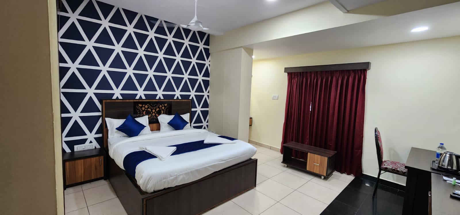 Vivelaa Hotels and Restobar in Pondicherry