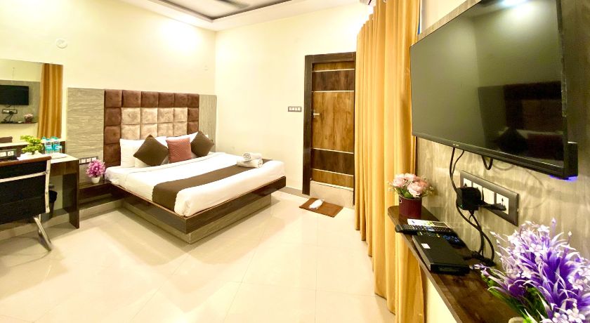 Hotel Sky International in Hyderabad