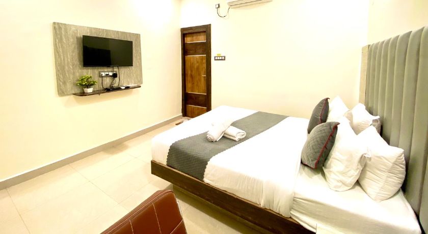 Hotel Sky International in Hyderabad