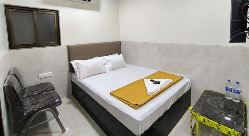 Sapna Lodging and Boarding in Mumbai