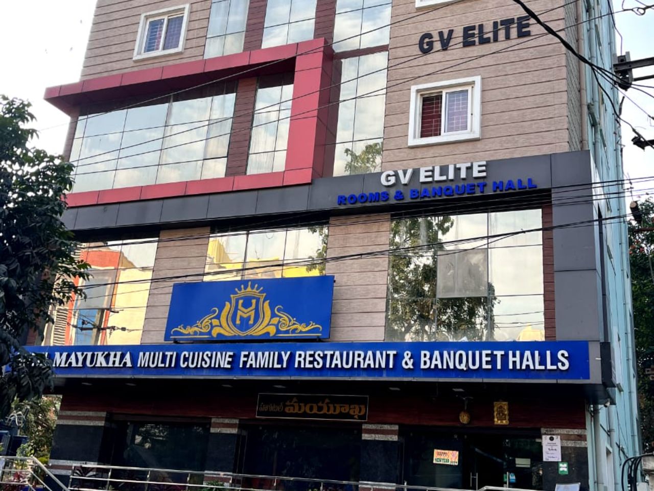 Golden Elite Hotel in Hyderabad