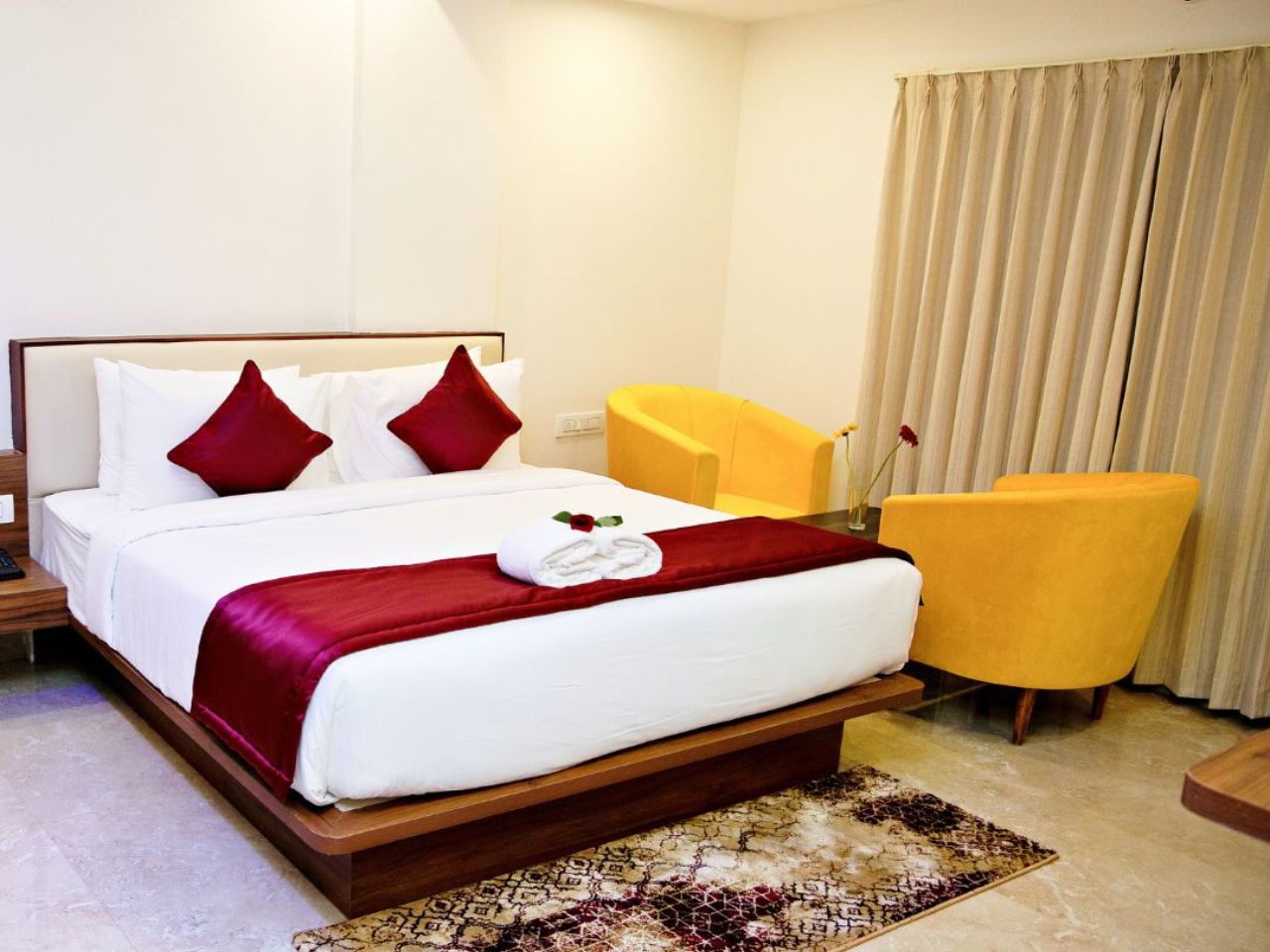 Hotel Villa Grand in Bangalore