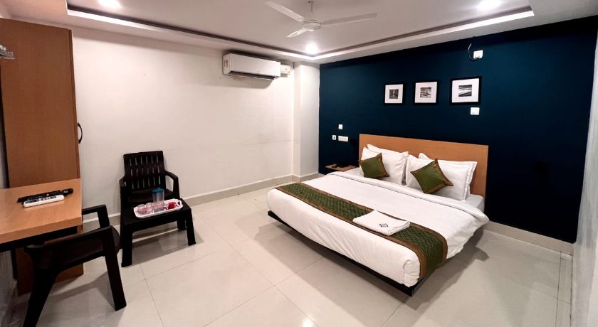 Golden Suites Hotel in Hyderabad