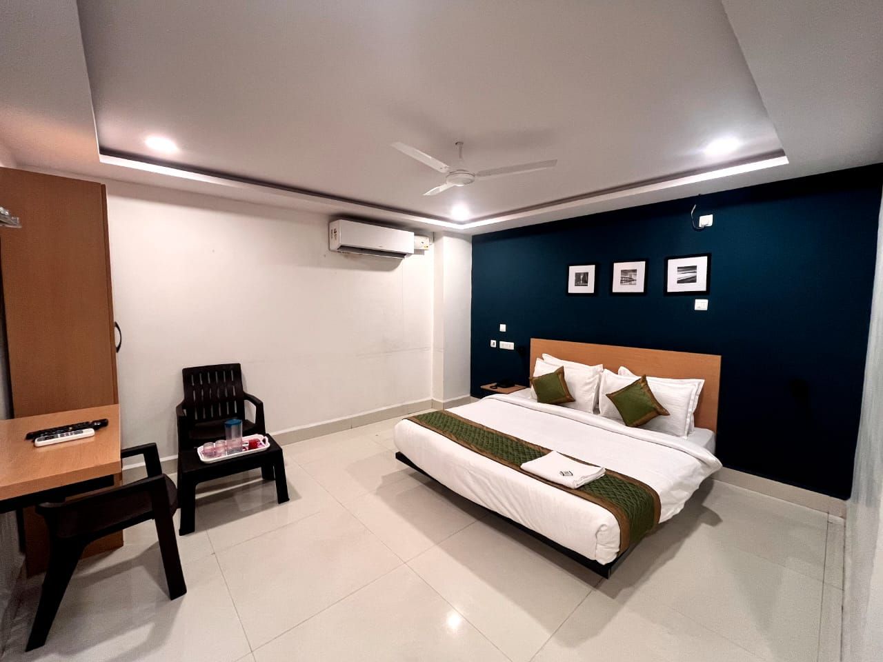 Golden Suites Hotel in Hyderabad