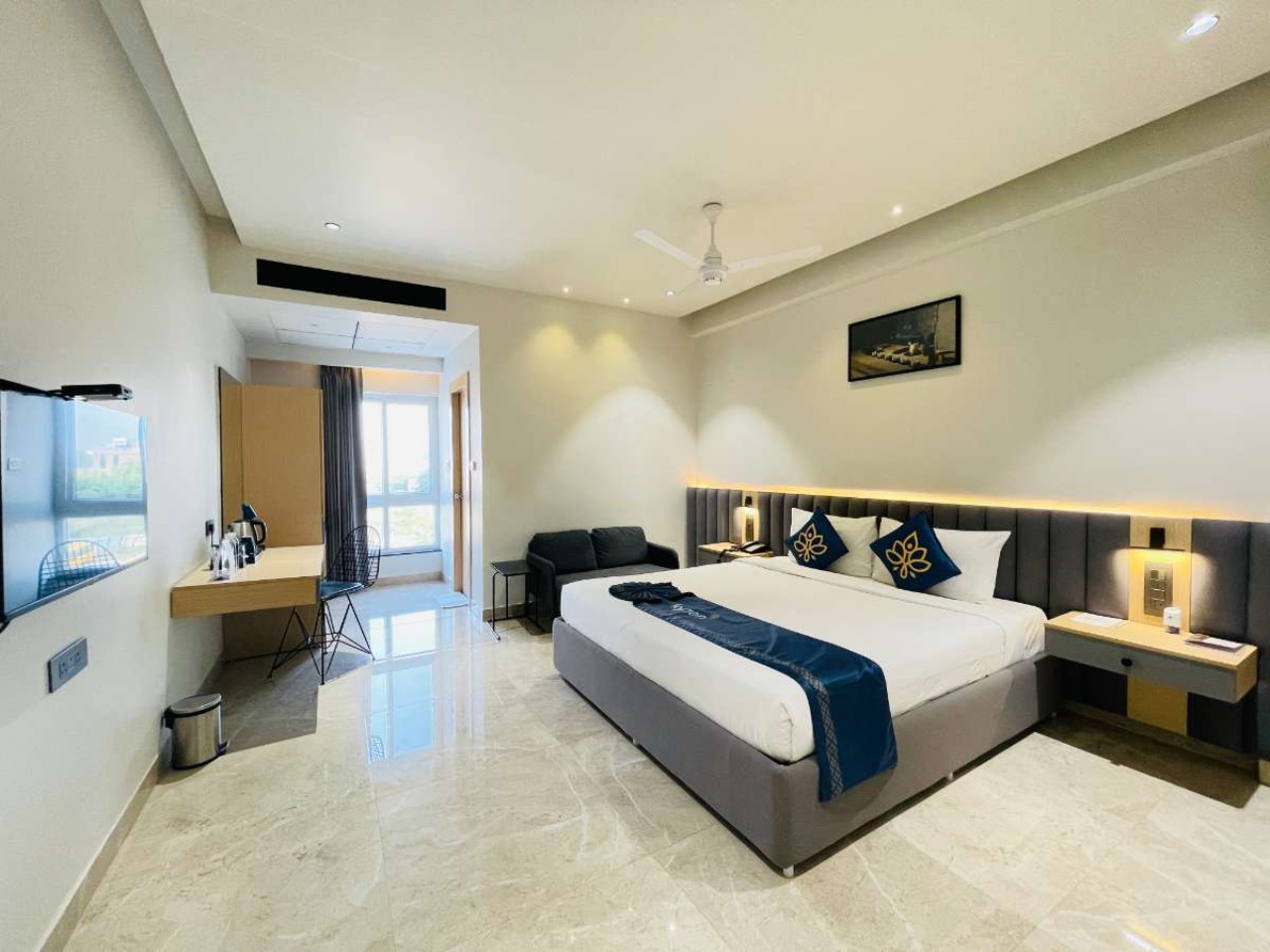 Hotel Kyzen in Hyderabad