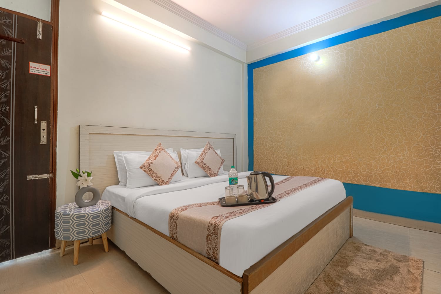 Hotel AP Residency in Noida
