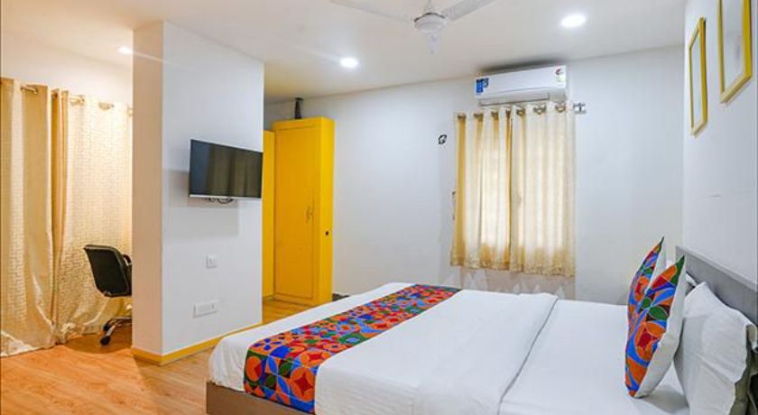 Hotel Luxury stay inn in Hyderabad