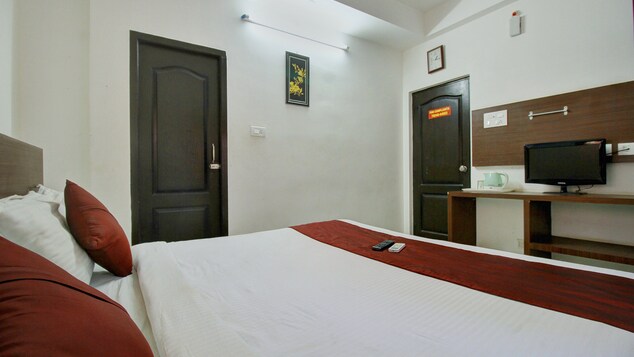 The Mangrove Wood Residency in Chennai