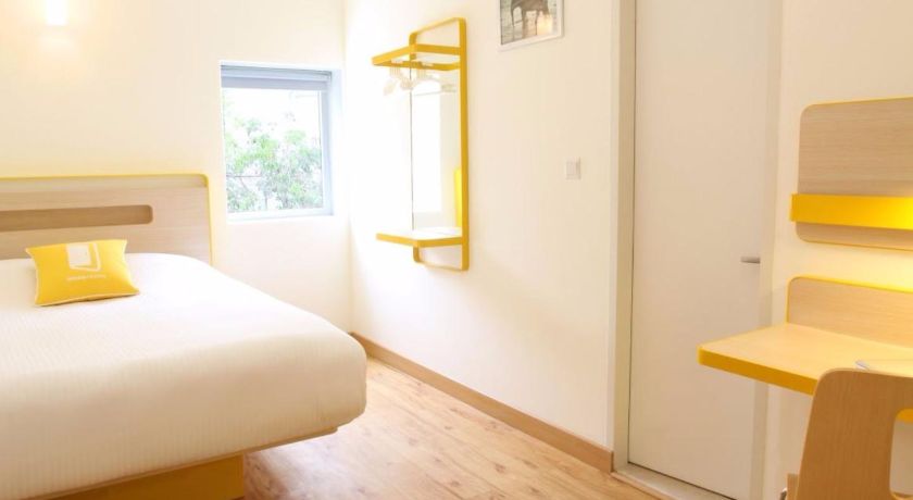 Bloomrooms @ New Delhi Railway Station in Delhi