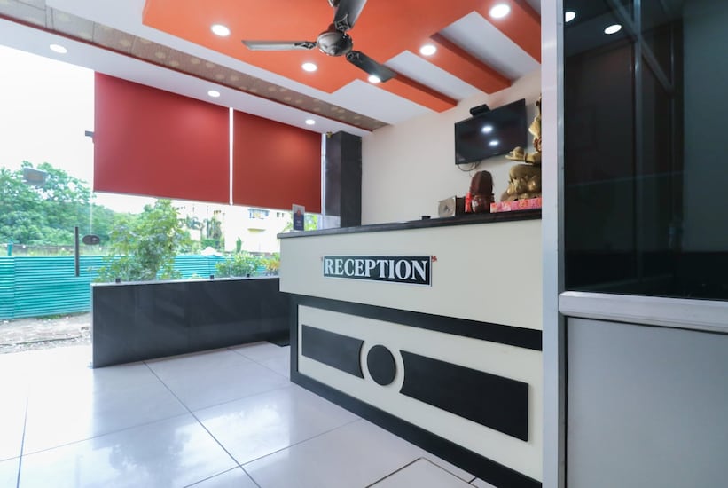 Hotel Dwarkadhish in Haridwar