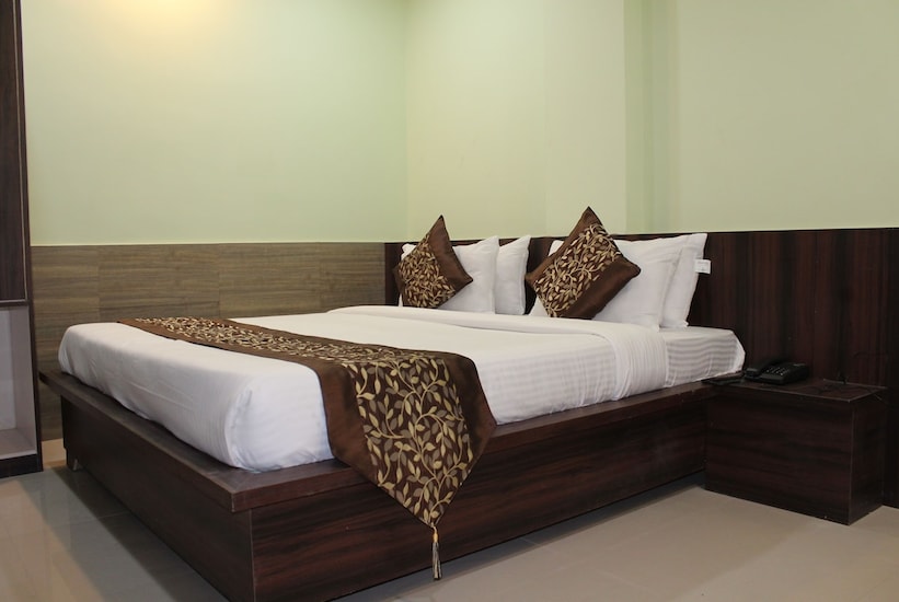 Hotel Dwarkadhish in Haridwar