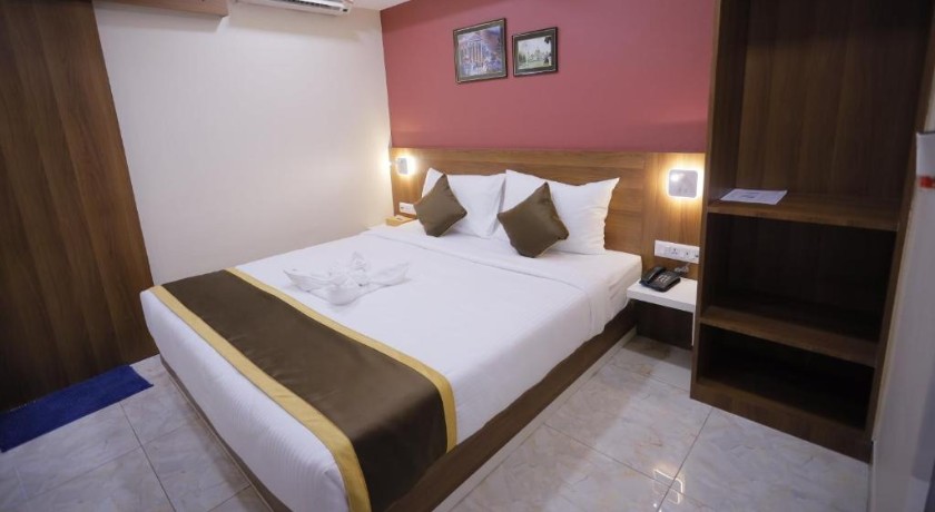 The Avenue Hotel in Kolkata