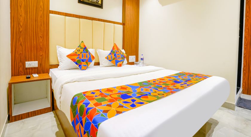 Hotel Emirates Suits in Mumbai