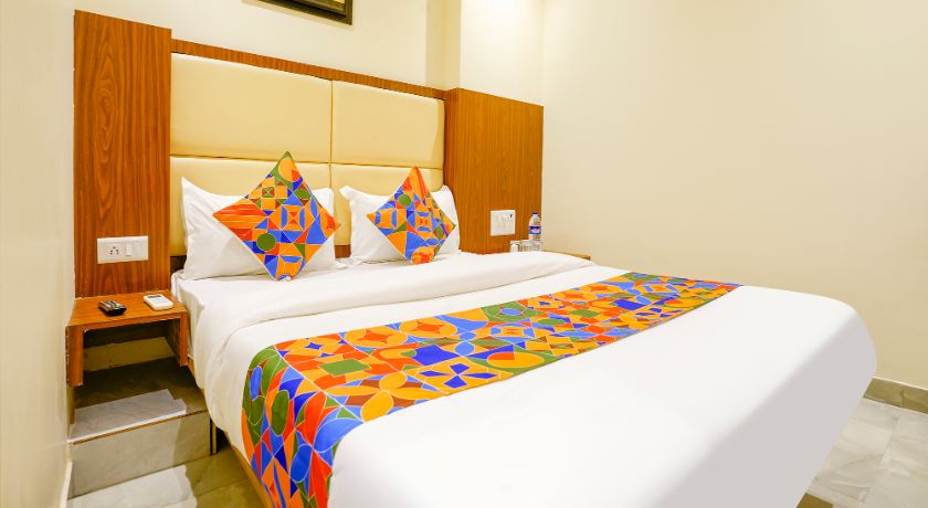 Hotel Emirates Suits in Mumbai