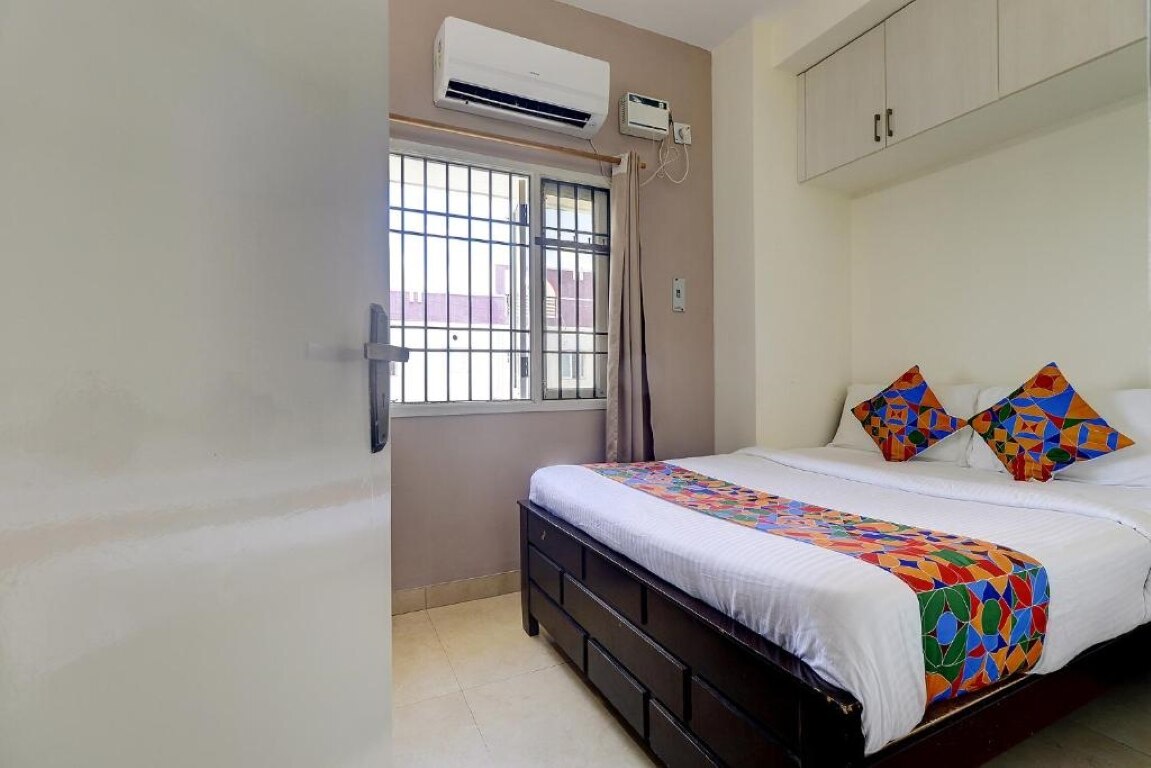Eben Service Apartment in Chennai