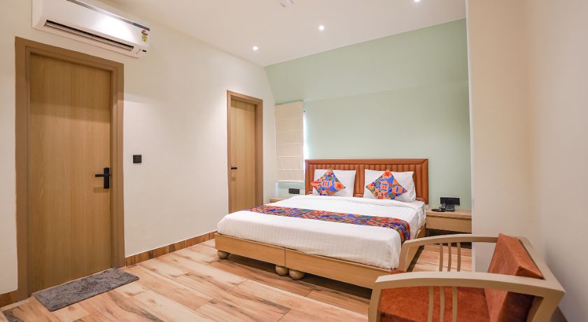 Hotel Ip Swaran in Ghaziabad