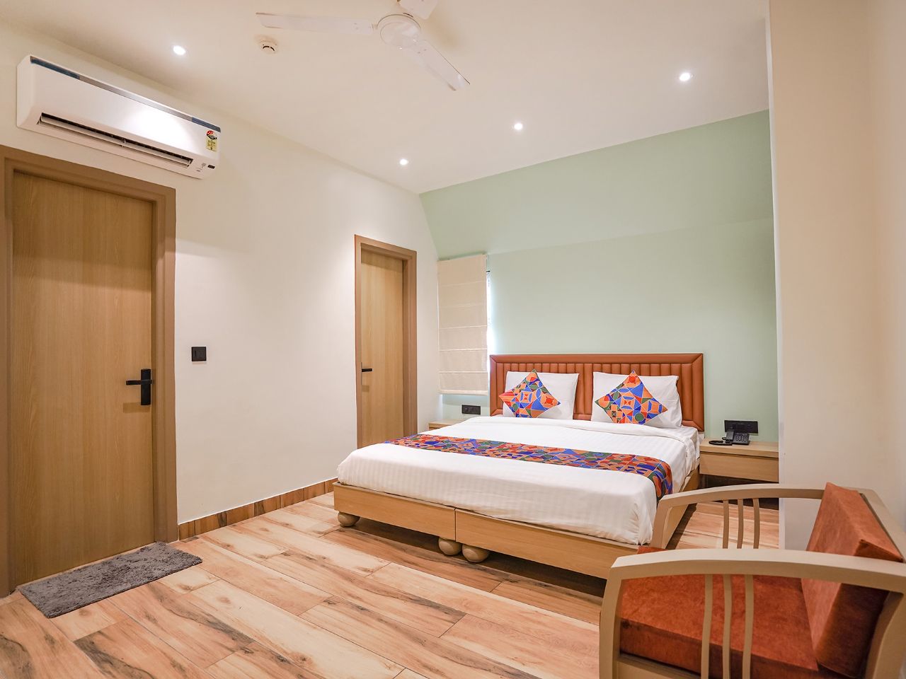 Hotel Ip Swaran in Ghaziabad