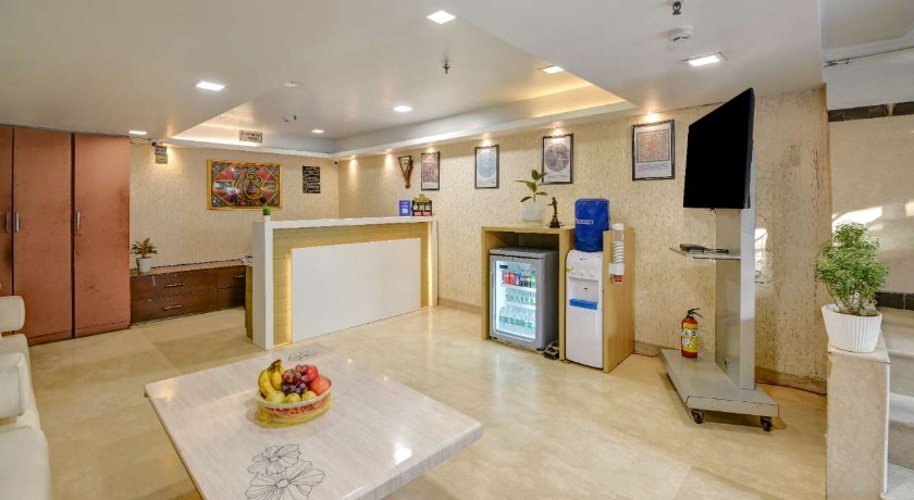 Qotel Signature Lavish Inn in Delhi