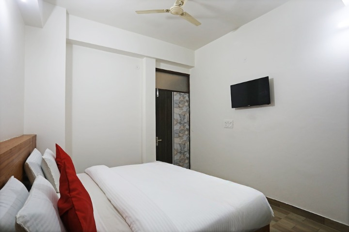 Hotel The Rejoice in Noida
