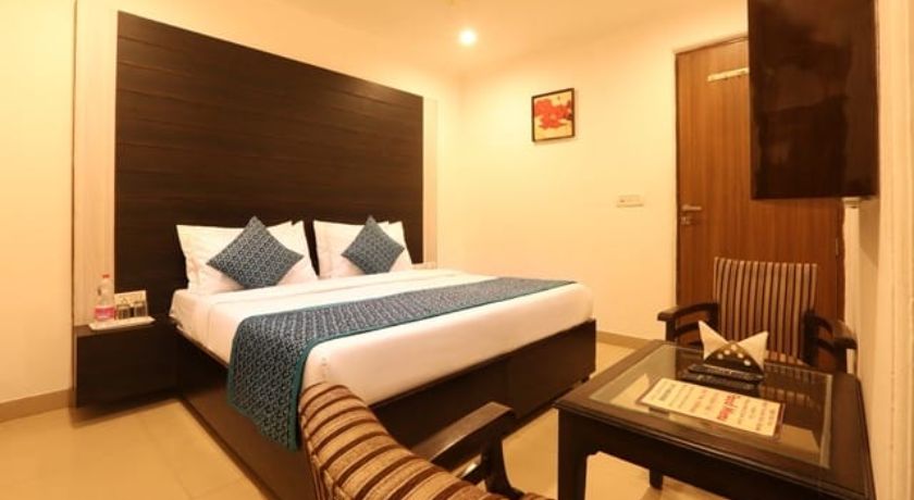 Hotel Chanakya Inn in Delhi