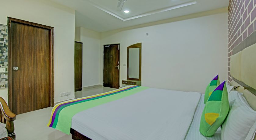 Hotel The Benz in Mohali