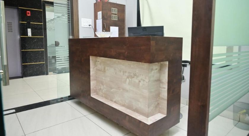 Hotel Crown Royal in Kota