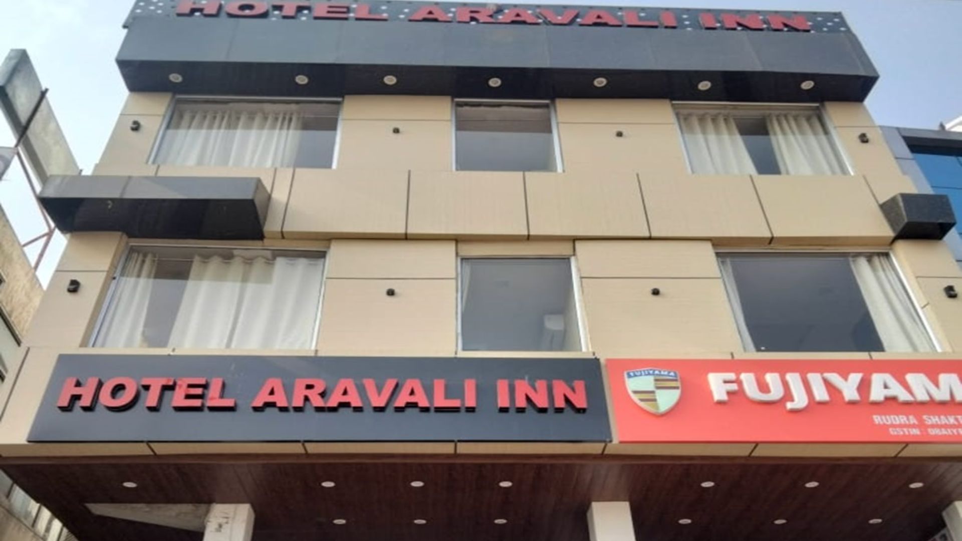 Hotel Aravali Inn in Jaipur