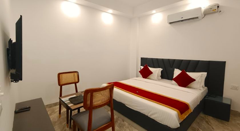 Hotel Green Vegas in Faridabad