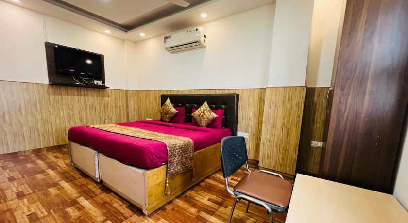 Comfortable Stay in Delhi