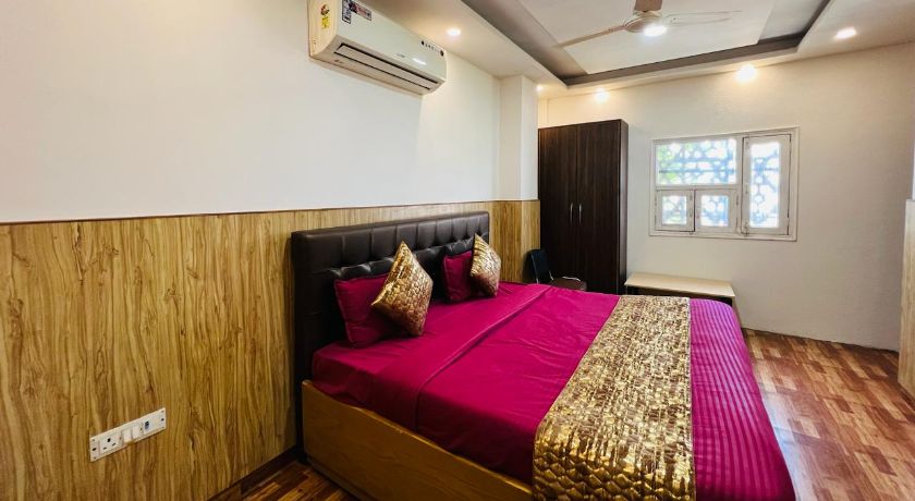 Comfortable Stay in Delhi