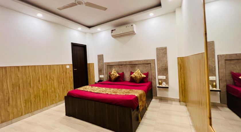 Comfortable Stay in Delhi