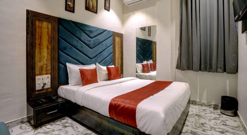 Hotel Golden Palace in Mumbai