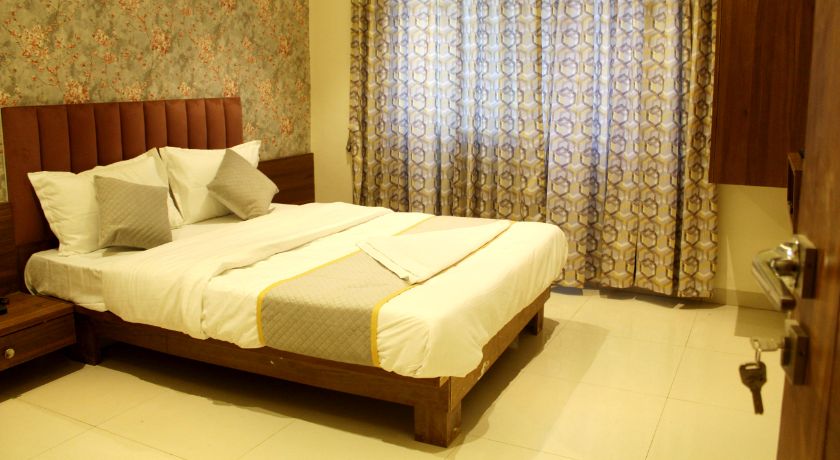 Hotel India Gate in Pune