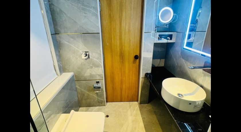 Instafeel Hotel in Navi Mumbai