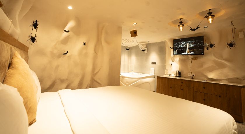 Hotel Orsom Stays in Gurgaon