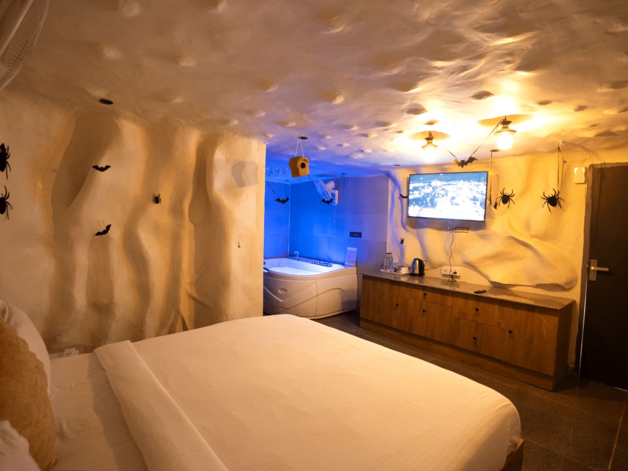 Hotel Orsom Stays in Gurgaon