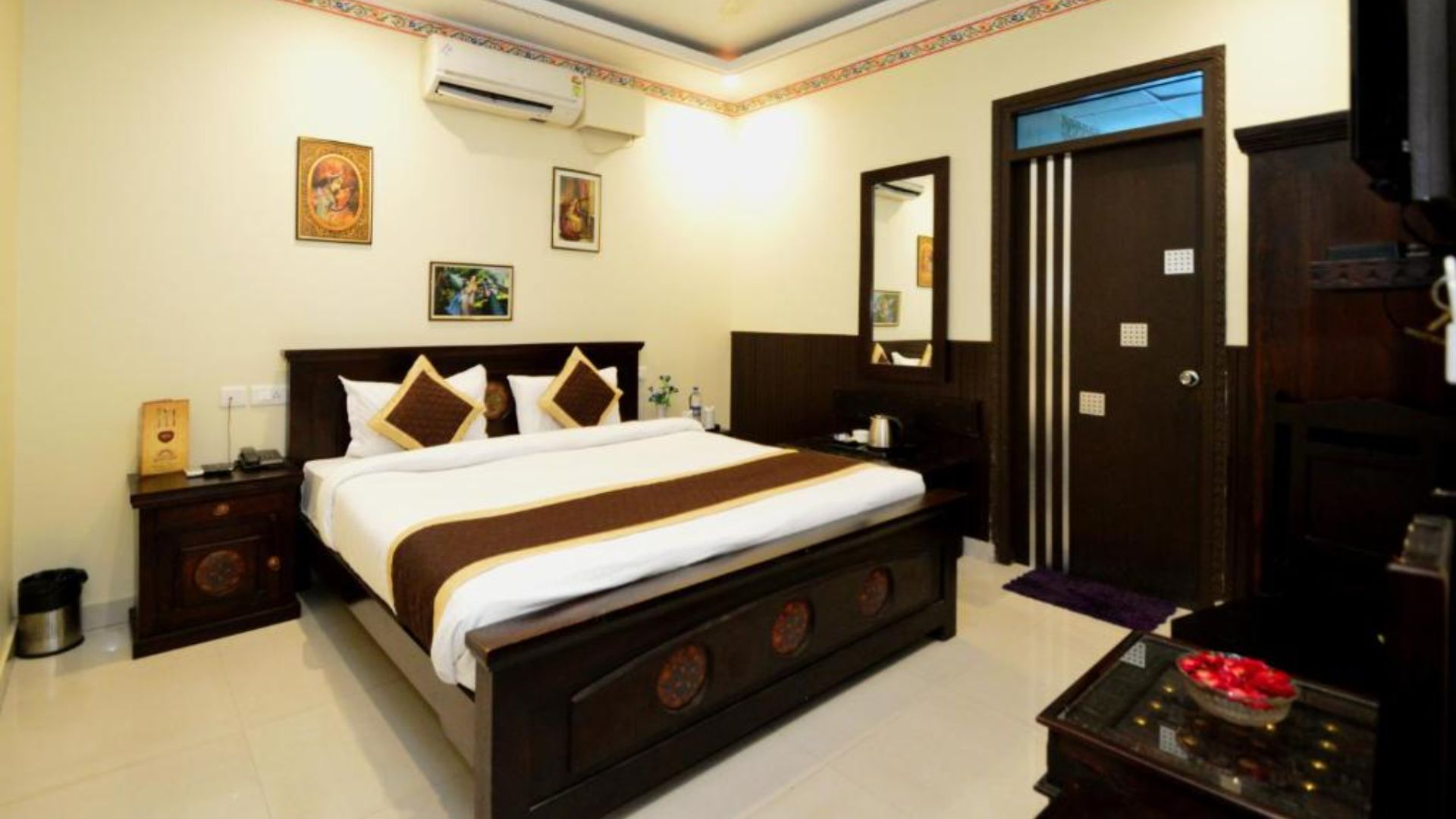 Hotel Surya Garh  in Jaipur