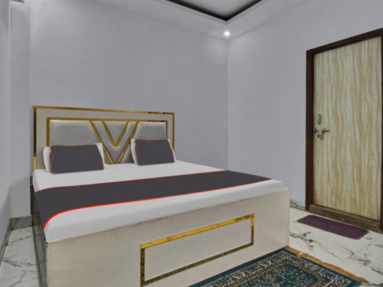 Hotel Royal Paradise in Ghaziabad