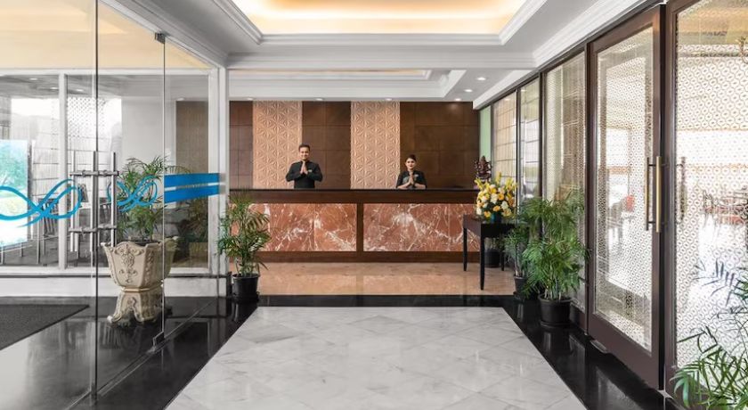 Sarovar Portico Surajkund in Faridabad