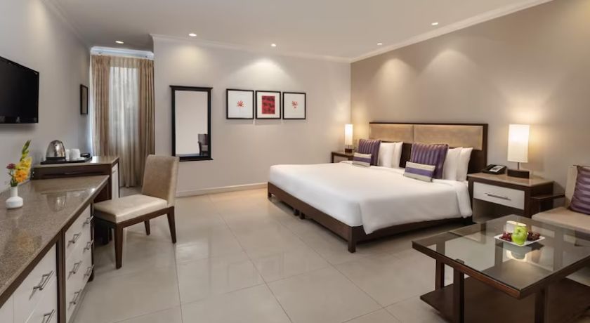 Sarovar Portico Surajkund in Faridabad