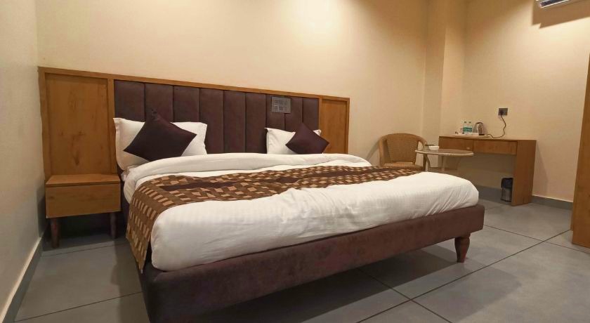 Hotel Bleu Ville in Faridabad