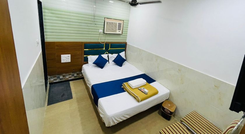 Hotel Radha Palace in Mumbai