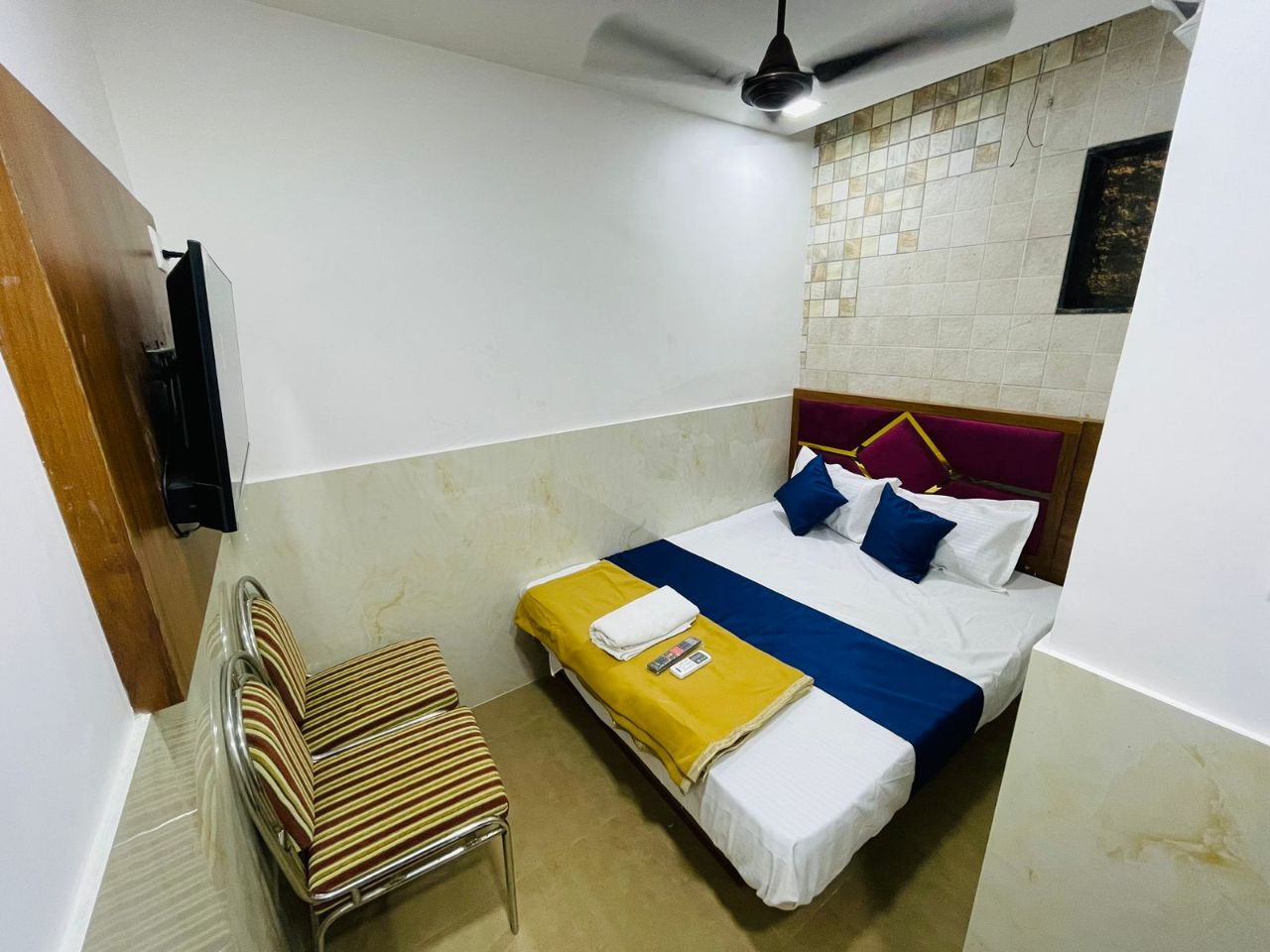 Hotel Radha Palace in Mumbai