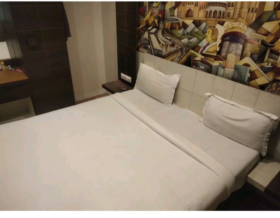 Hotel Sandalwood Inn in Bangalore