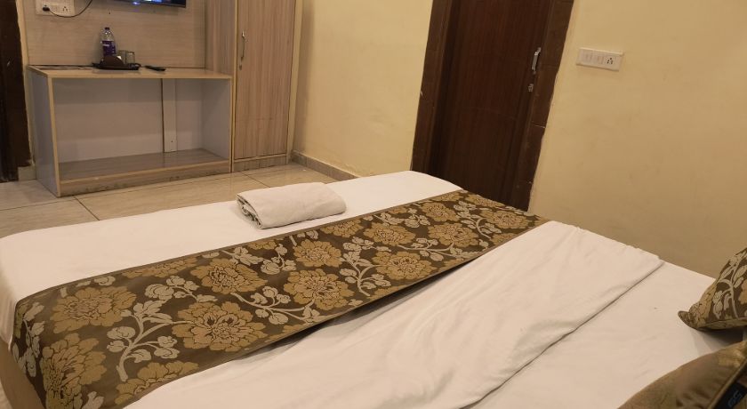 Angel Pink in Ghaziabad