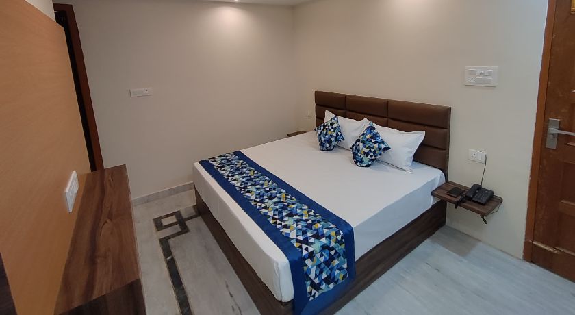 Hotel Sojourn Inn in Lucknow