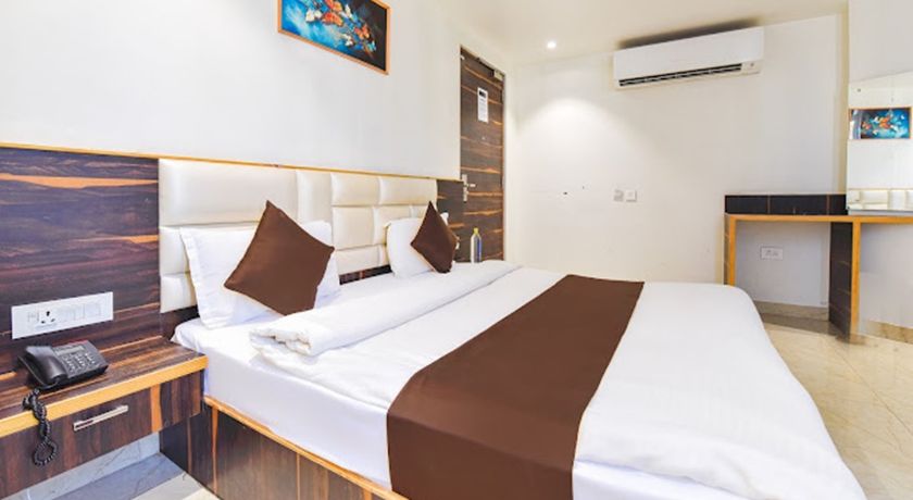 Kaki Hotel and Roof Top Restaurant in Jaipur