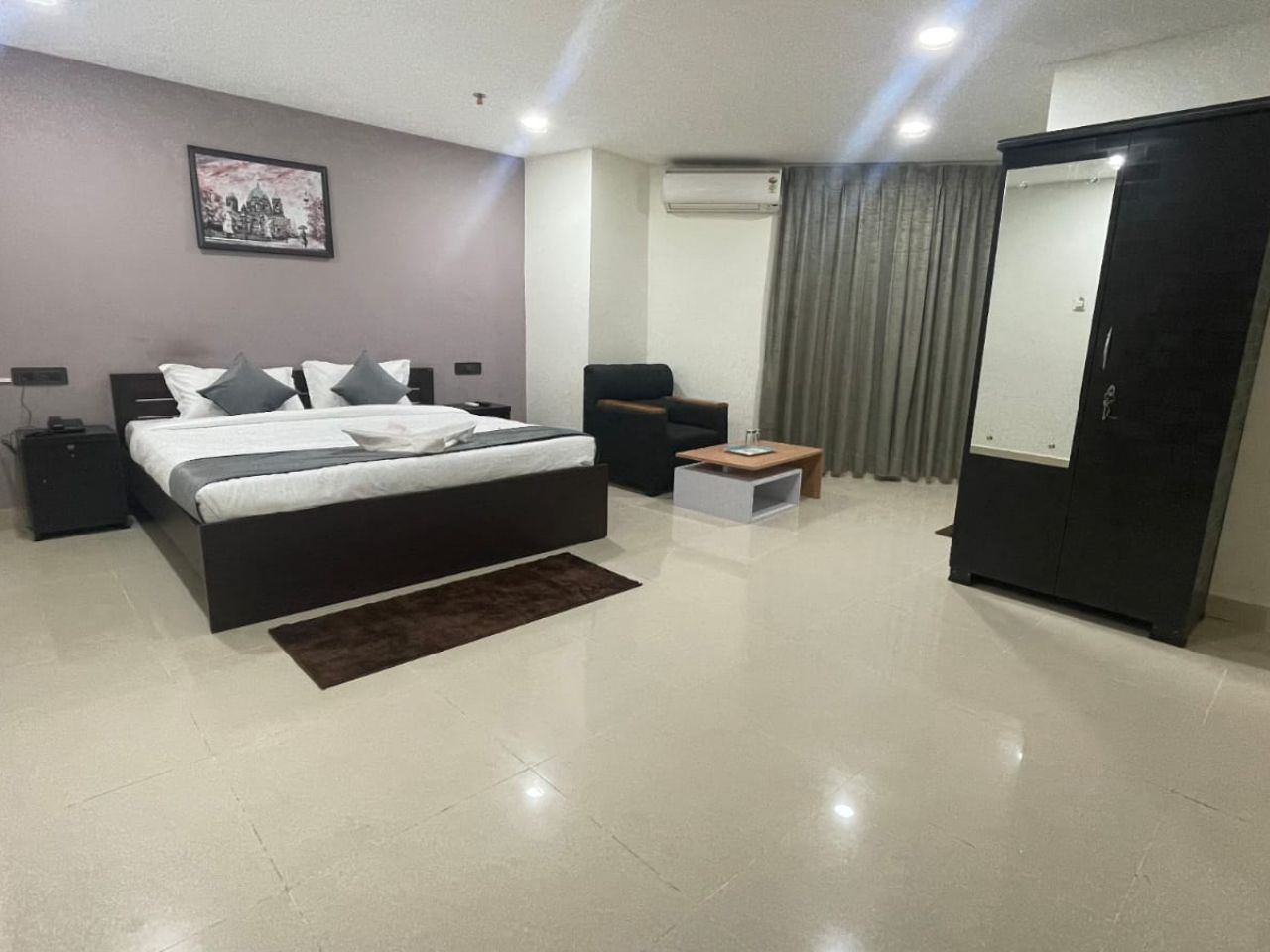 Hotel Black Grapes Inn in Bhubaneswar