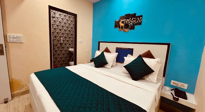 Hotel Gold Star in Delhi