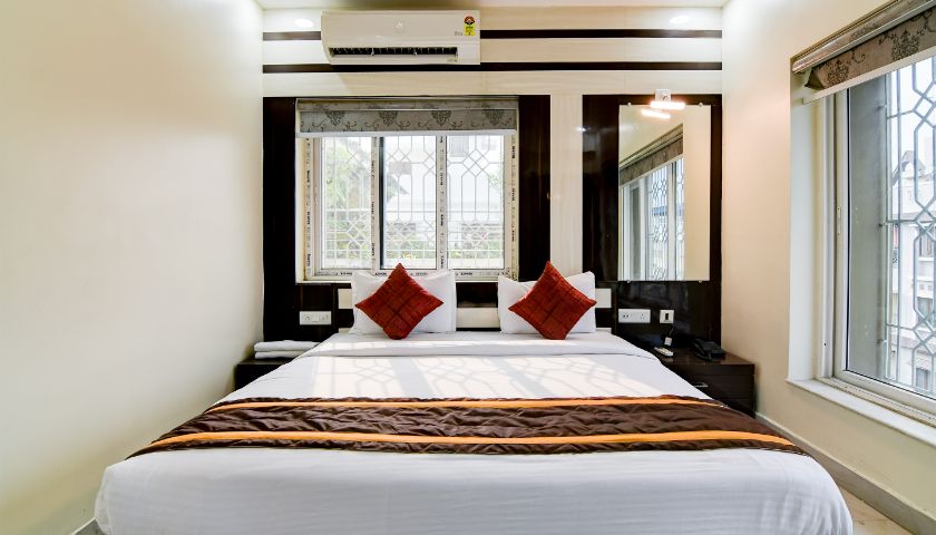 Hotel Trishiv in Kolkata